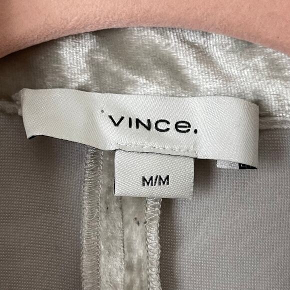 Vince Top Womens Medium Gray Velvet Silk Button Up Front Quiet Luxury Preppy - Picture 12 of 14